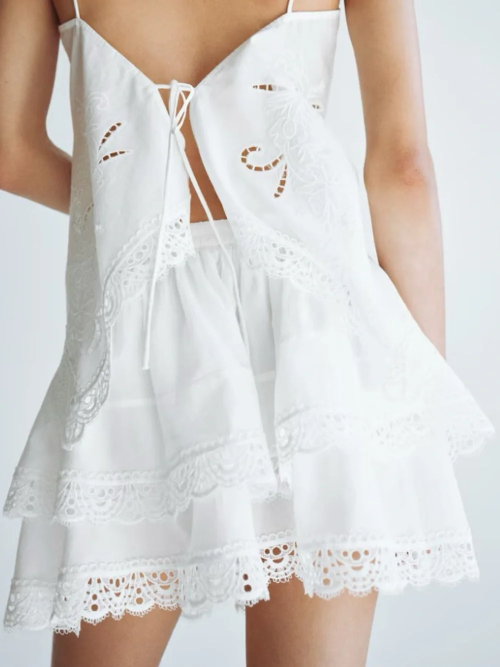 White Cotton Lace Trim Mini Skirt - NWT, size S